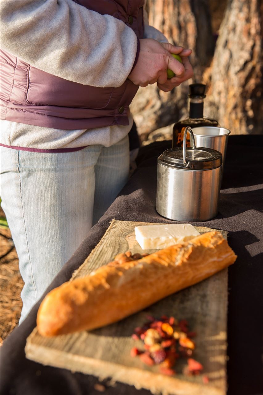 Dettaglio contenitore termico TkCanister 473ml in acciaio inox riciclato al 90%
